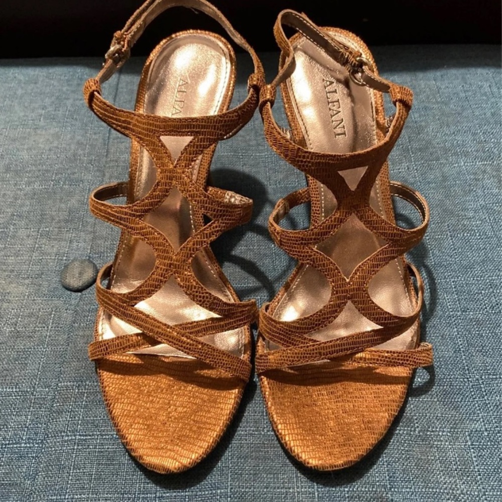 Size 6 heels